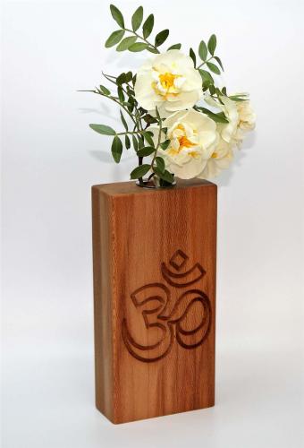 Vase " Om "