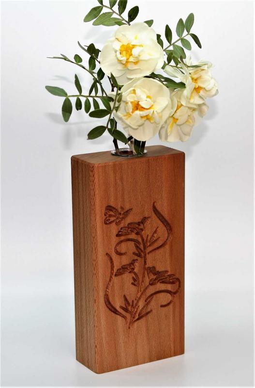 Vase " Blume mit Schmetterling "